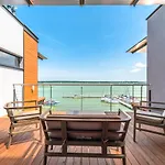 アパートホテル Marina Nawigator 4*