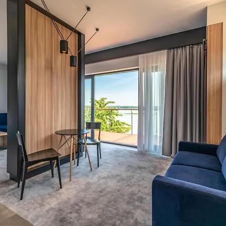Marina Nawigator Aparthotel