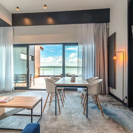 Marina Nawigator Aparthotel