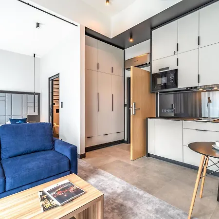Marina Nawigator Aparthotel 3*
