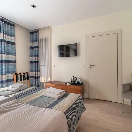 Marina Nawigator Aparthotel 3*