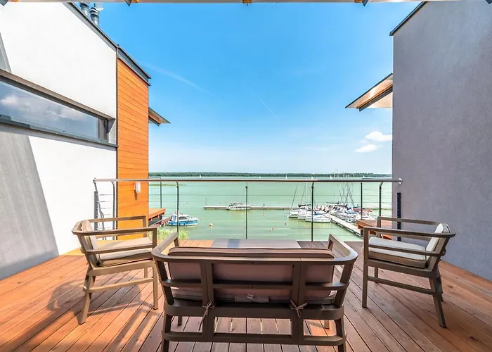 Aparthotel Marina Nawigator 4*