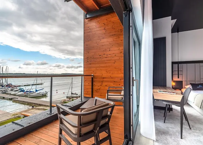 Marina Nawigator Aparthotel