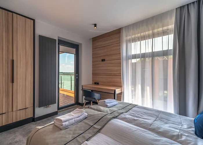 Marina Nawigator Aparthotel