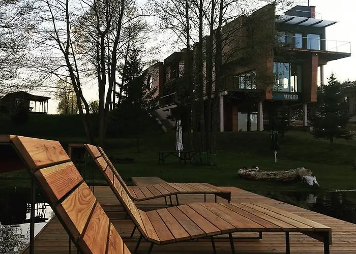 Marina Nawigator Aparthotel 4*