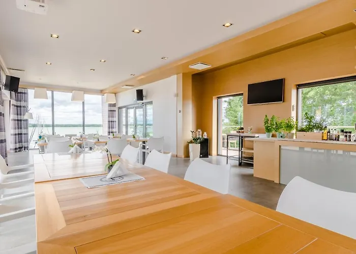 Marina Nawigator 4* Mikołajki