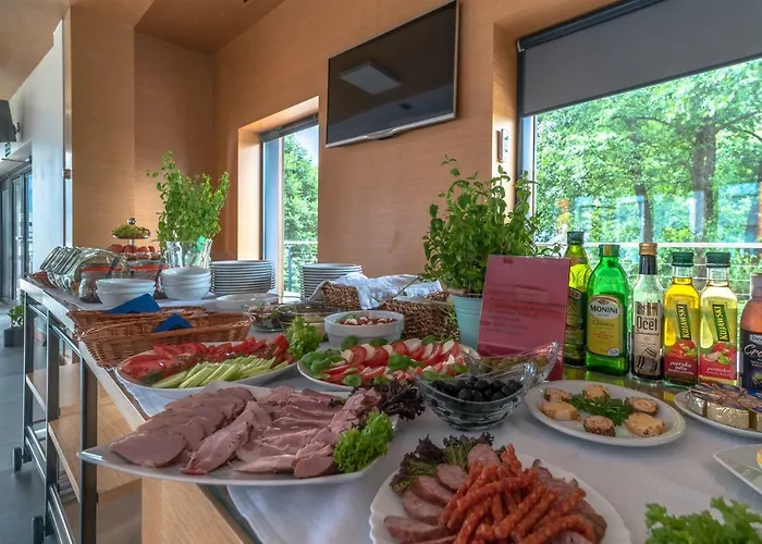 Marina Nawigator Aparthotel 4*