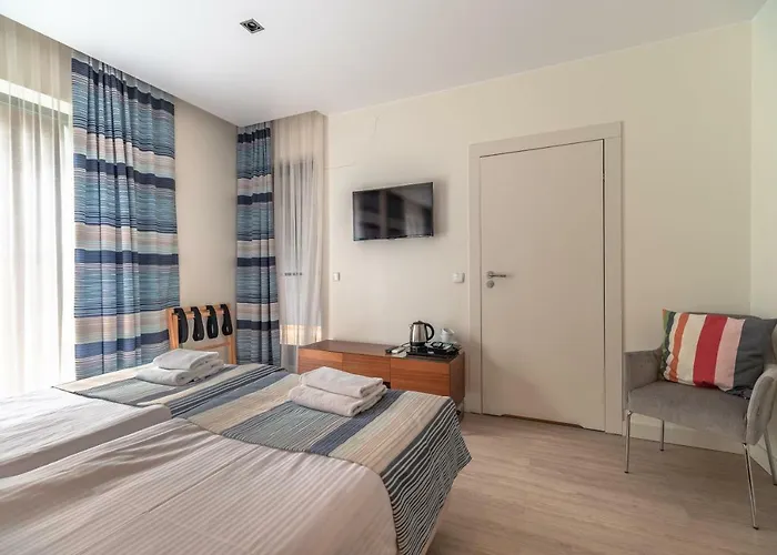 Marina Nawigator Aparthotel 4*